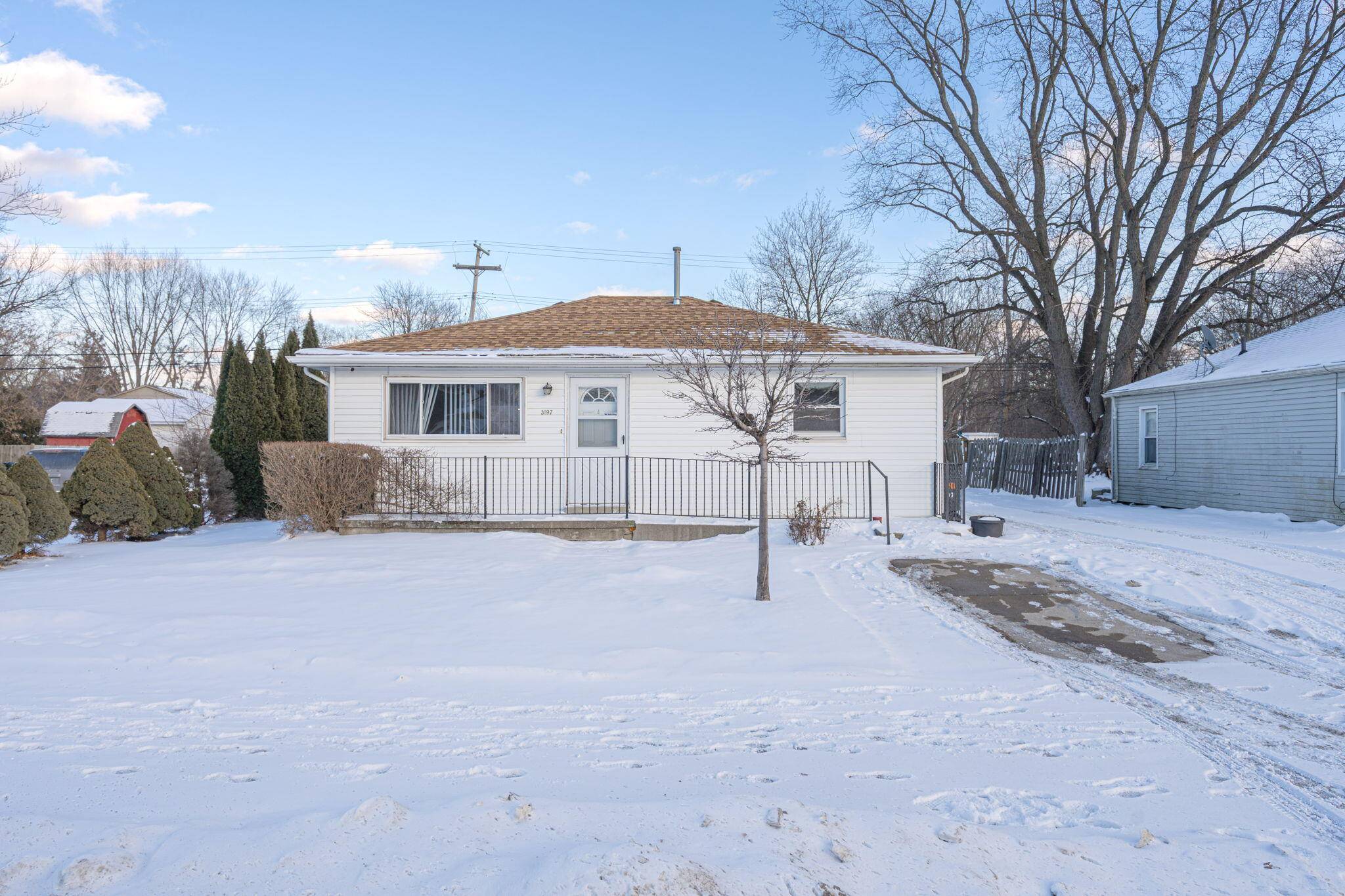 Rochester Hills, MI 48309,3197 Crooks RD