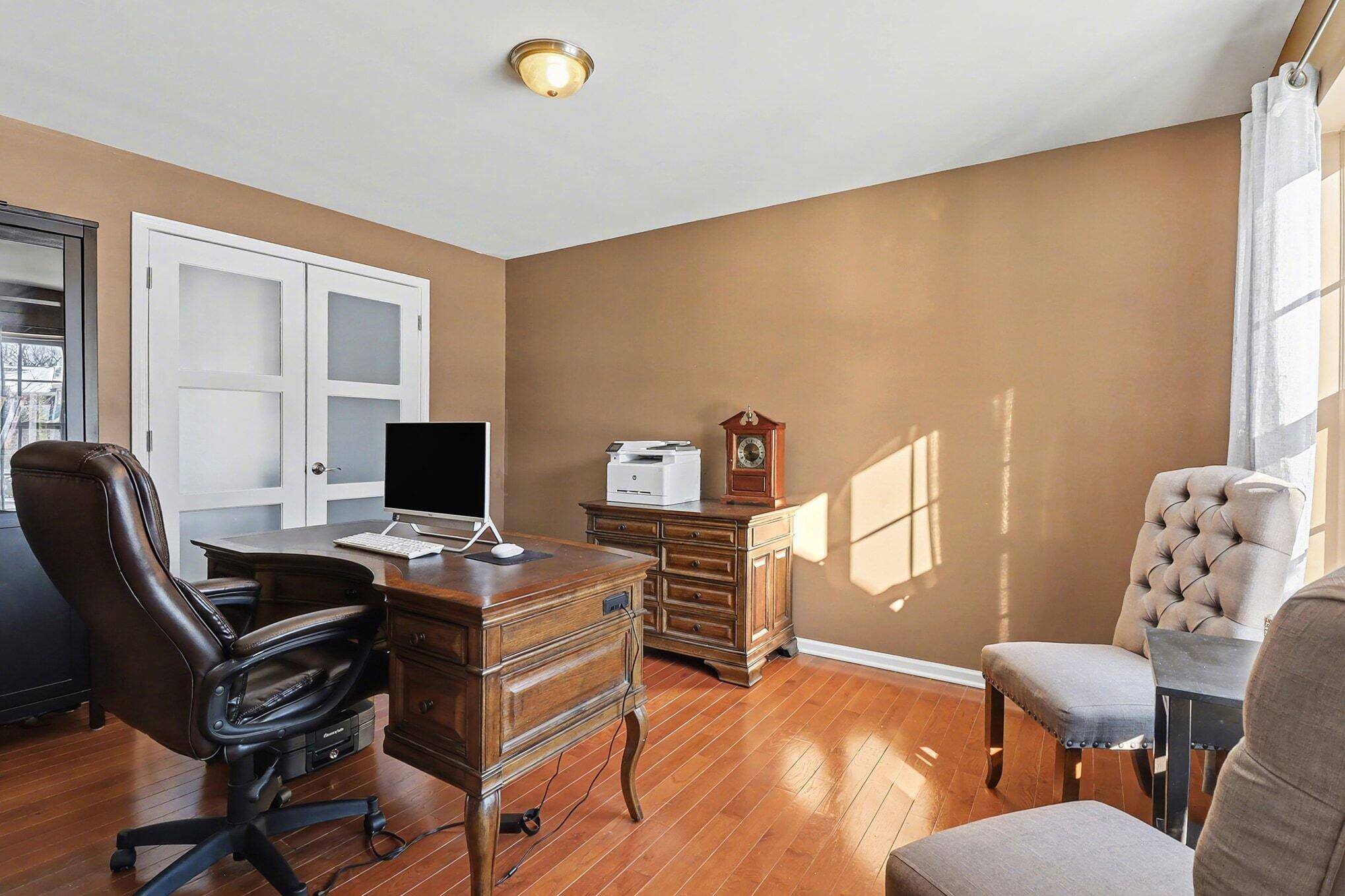 Ann Arbor, MI 48108,4315 Center Valley DR