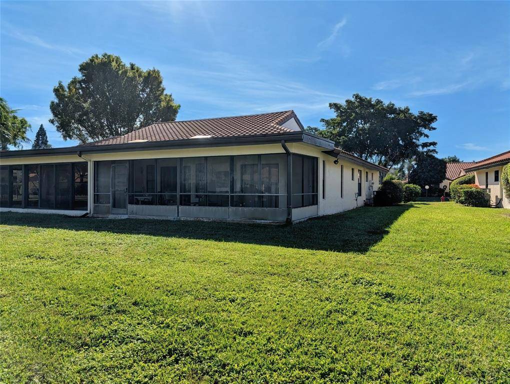 Boynton Beach, FL 33437,5895 Autumn Lake Ln #A