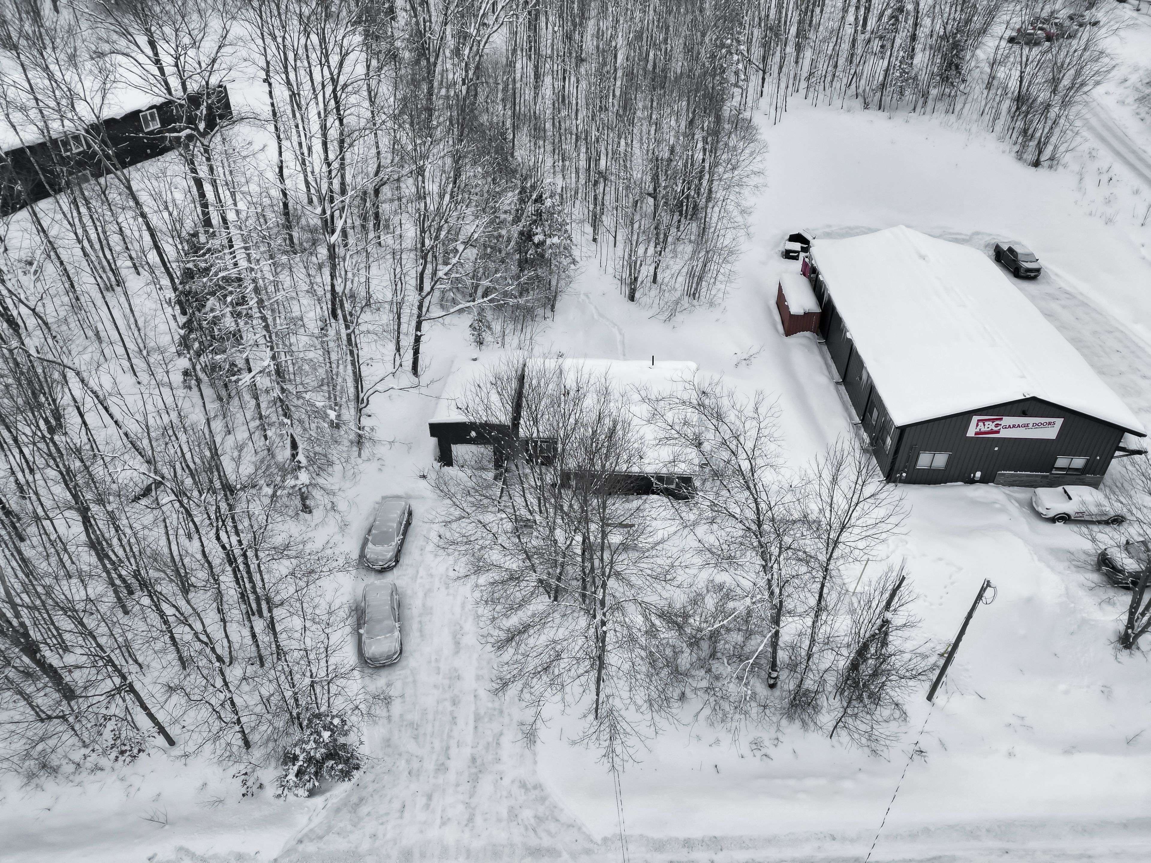 Huntsville, ON P1H 1Y2,103 Lindgren RD W