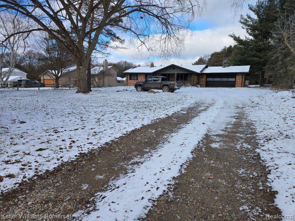 Davisburg, MI 48350,11914 DAVISBURG RD