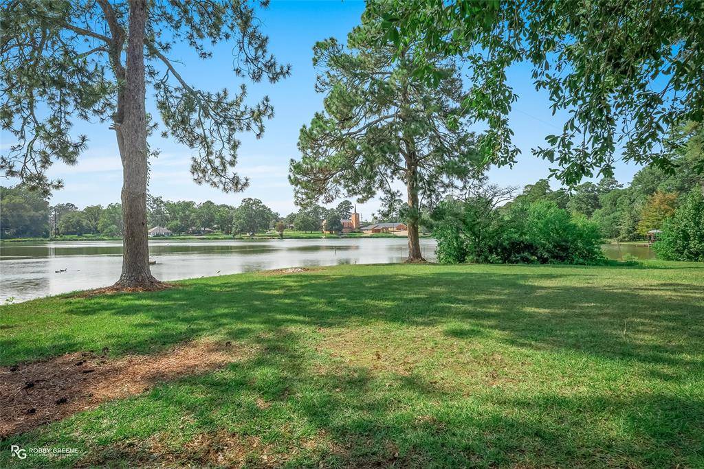 Minden, LA 71055,414 Lakeshore Drive