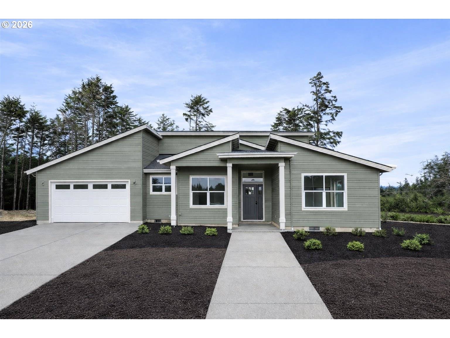 Newport, OR 97366,723 SE 42nd PL