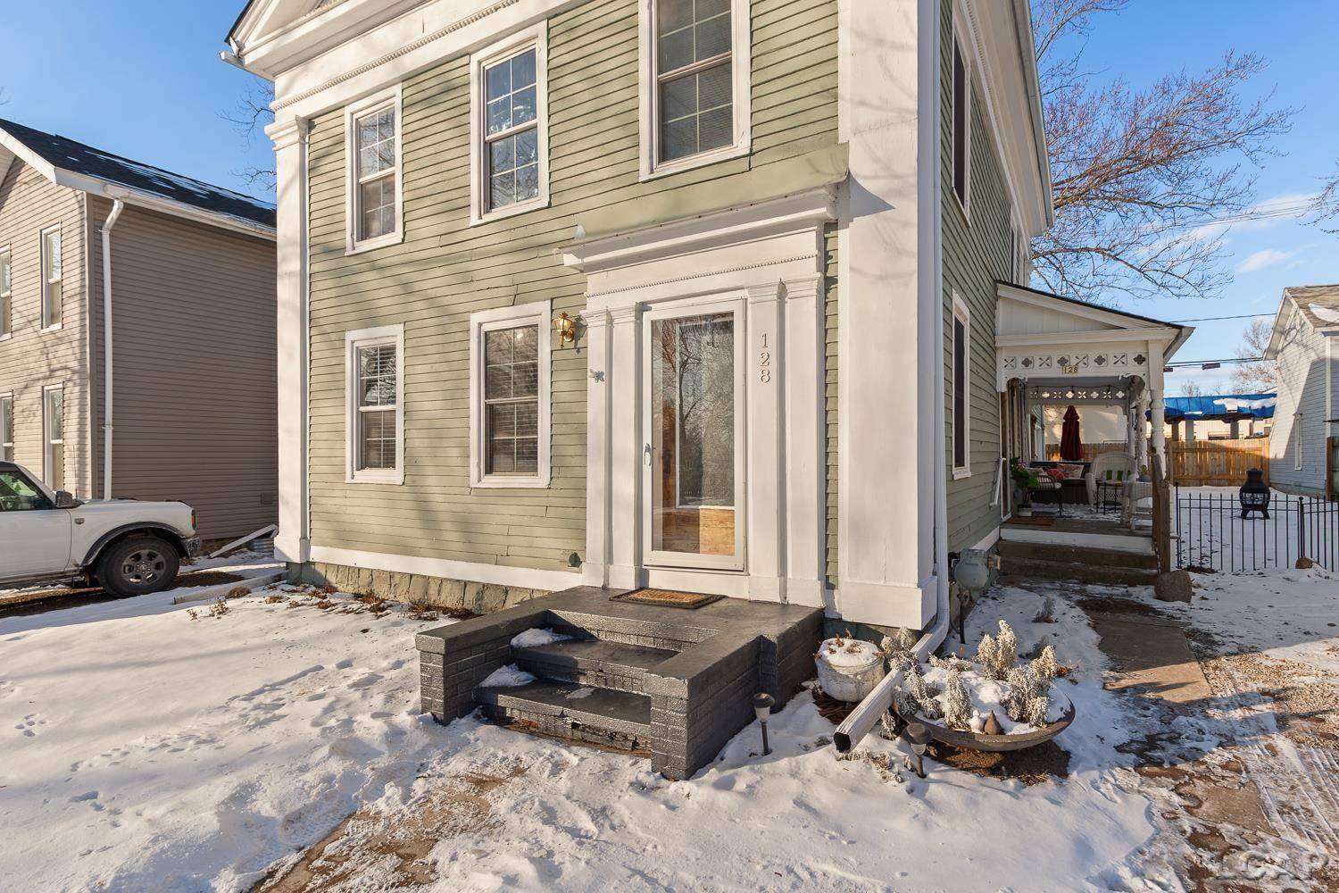 Clinton, MI 49236,128 W Church ST