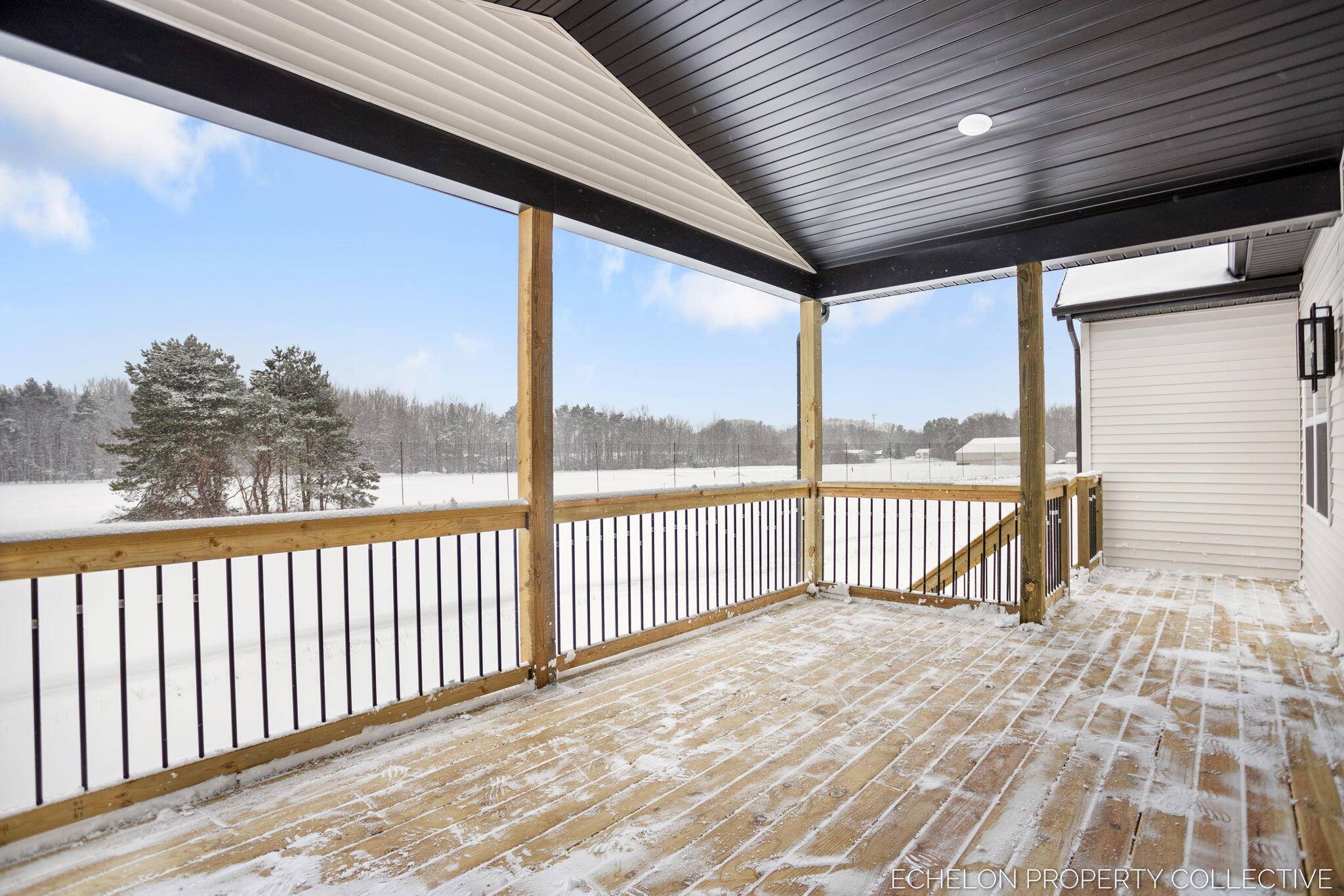 Fruitport, MI 49415,3317 E Sternberg RD