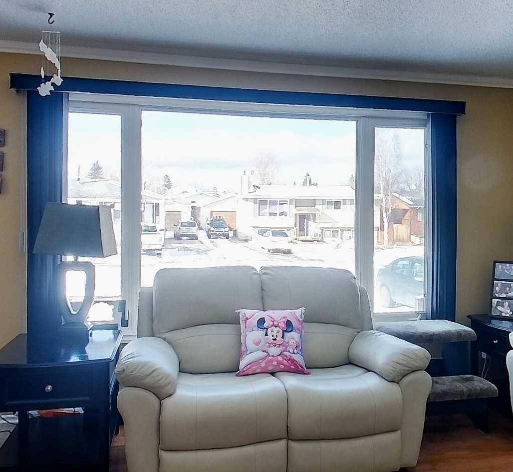 Edson, AB T7E1J3,5743 9 AVE