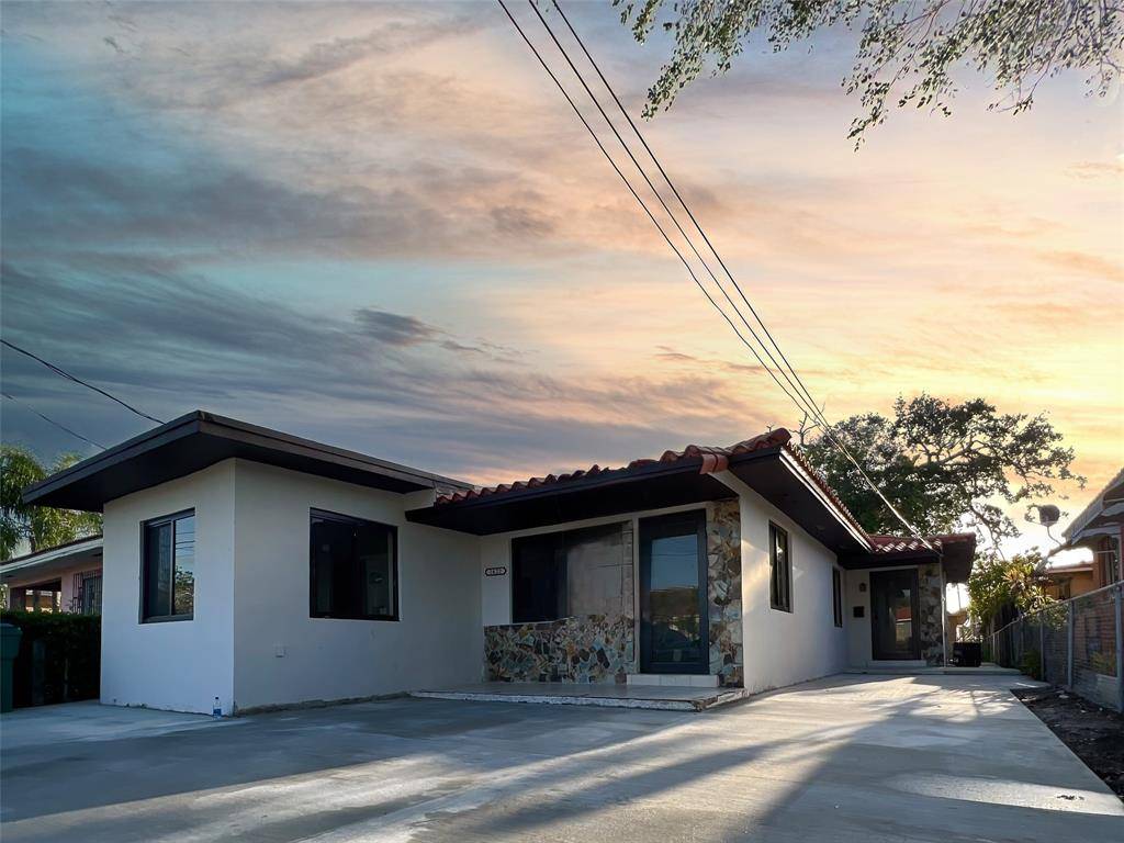 Miami, FL 33133,2620 SW 32nd Ave