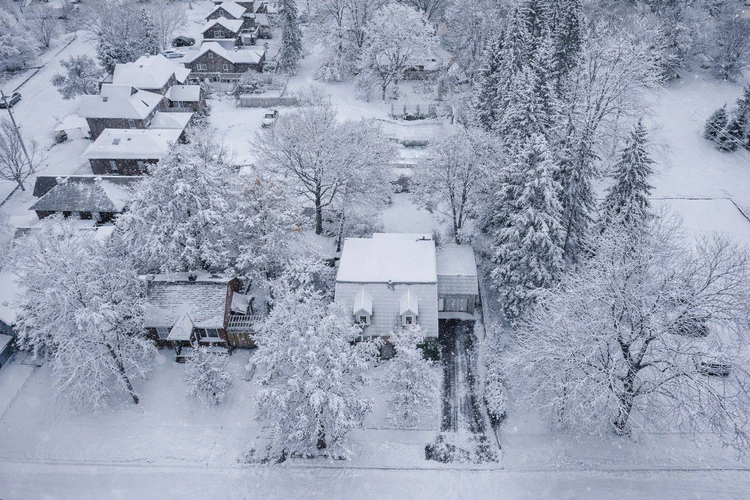 Barrie, ON L4N 2T6,25 Holgate ST