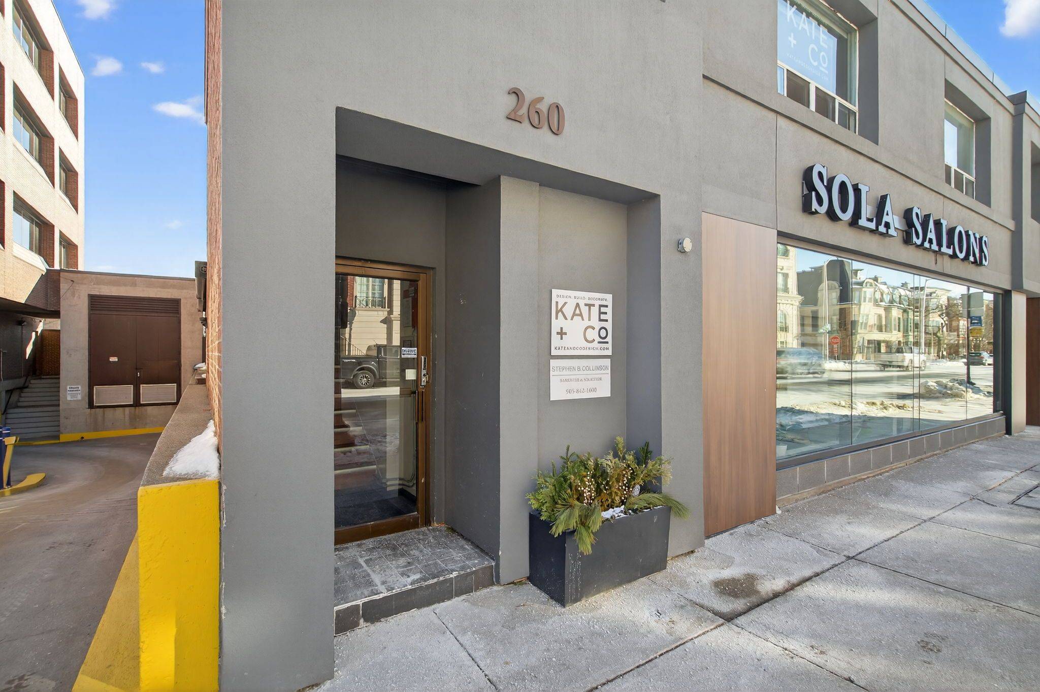 Oakville, ON L6J 1N6,260 Church ST #207