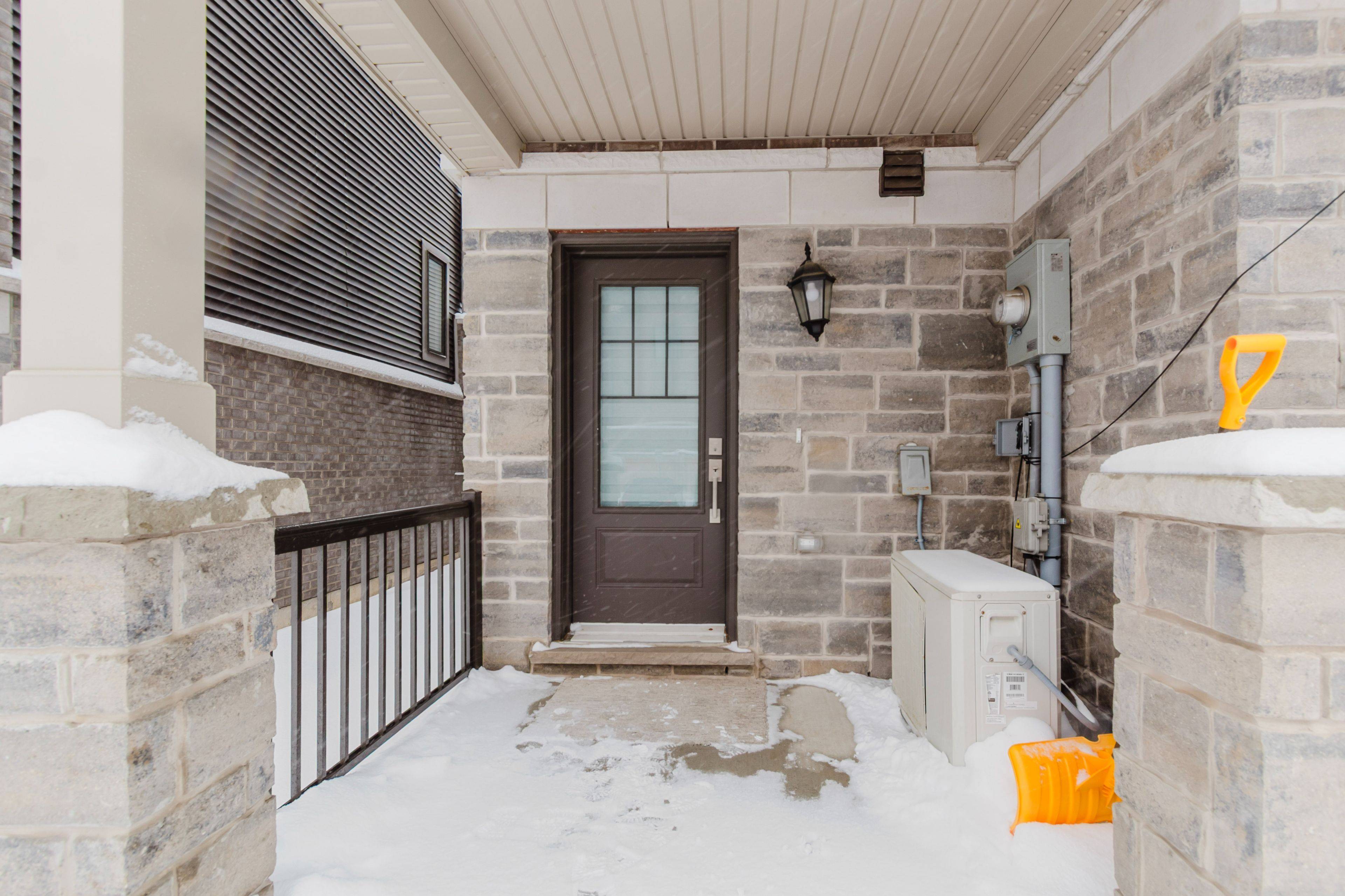 Cambridge, ON N1R 0C6,10 Birmingham DR #92