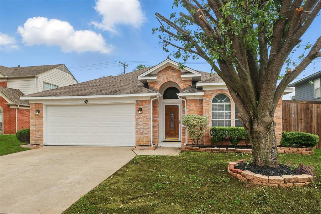 3220 Steamboat Drive, Fort Worth, TX 76123