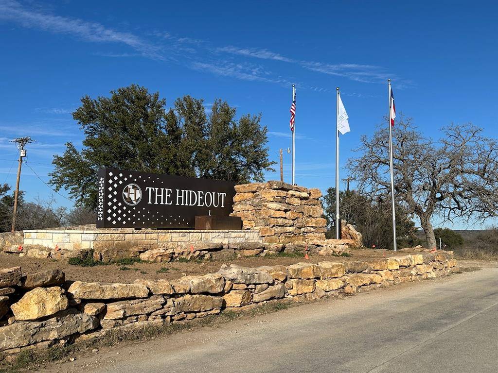 720 Safe Harbor Drive, Brownwood, TX 76801