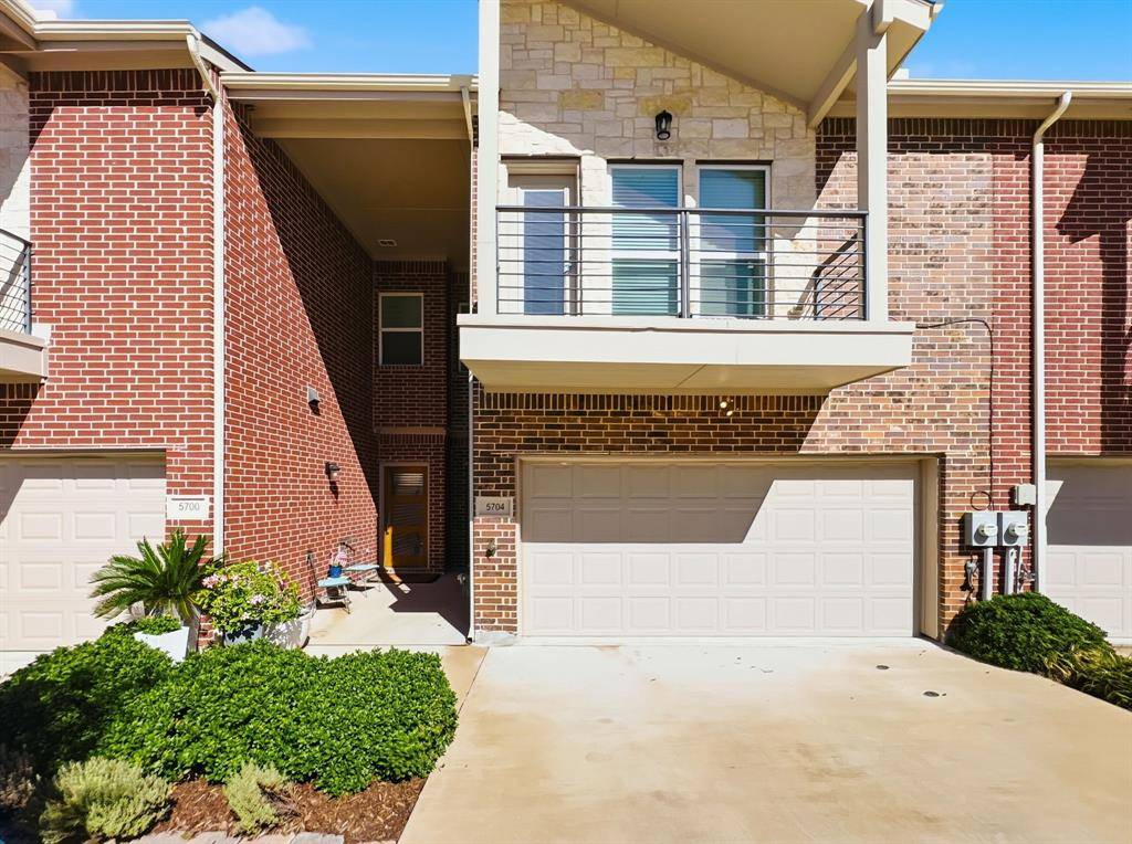 The Colony, TX 75056,5704 Woodlands Drive