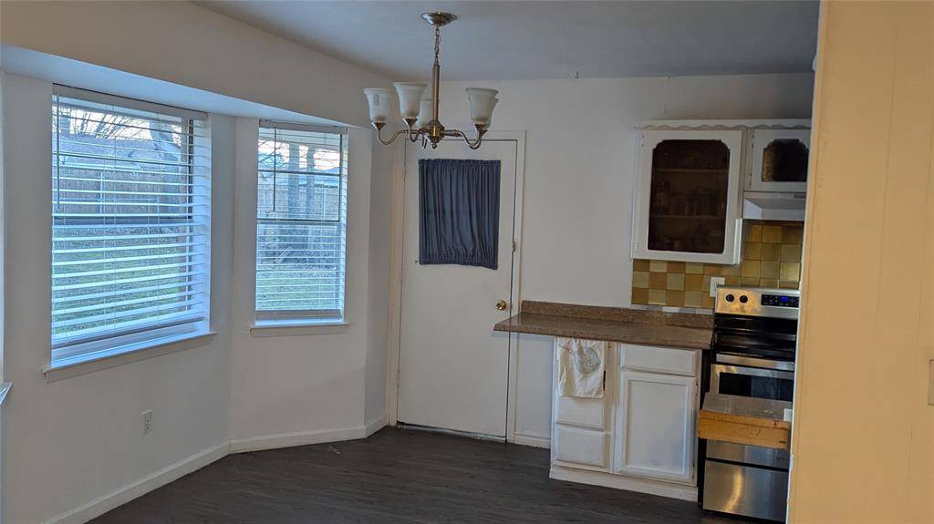 Euless, TX 76039,210 Sixpence Lane