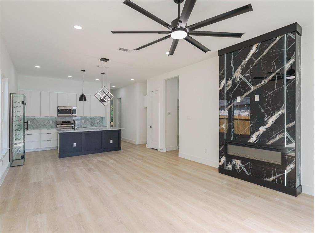 Dallas, TX 75216,4623 Luzon Street