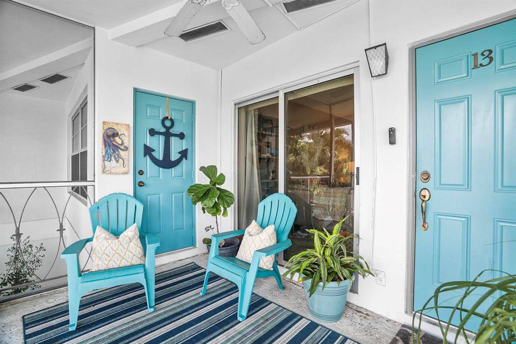 Lighthouse Point, FL 33064,2748 NE 28th Ave #13