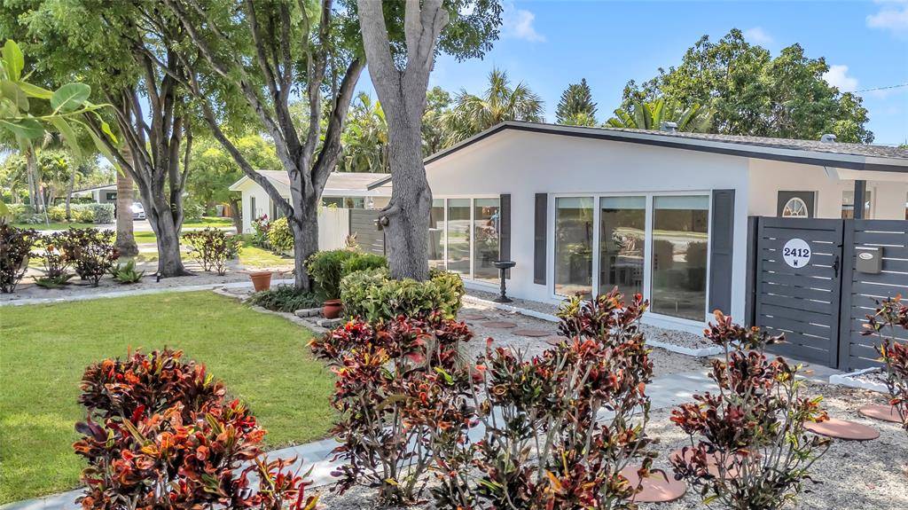 Pompano Beach, FL 33062,2412 NE 4th St #W