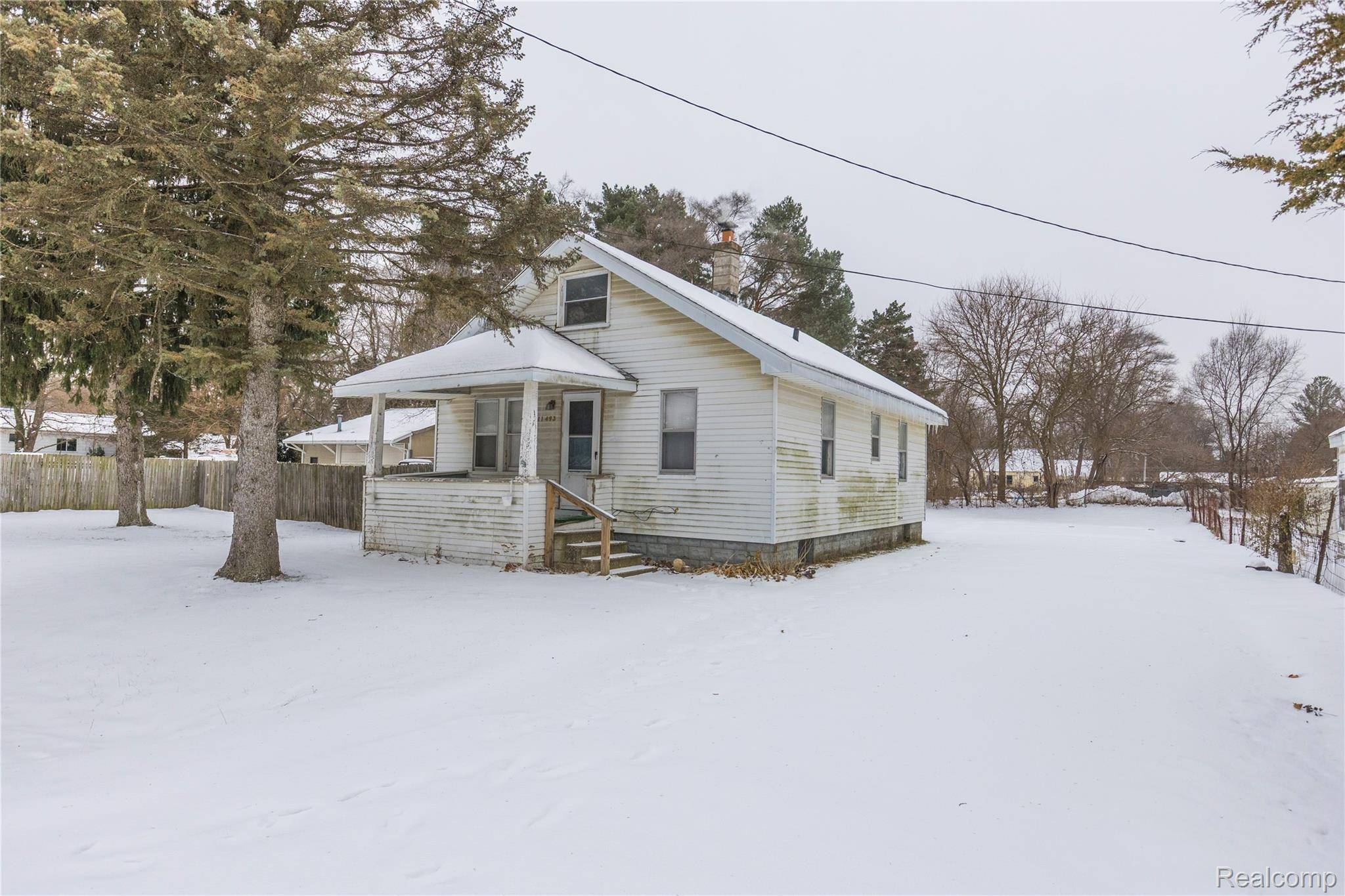 Clio, MI 48420,11493 Dexter ST