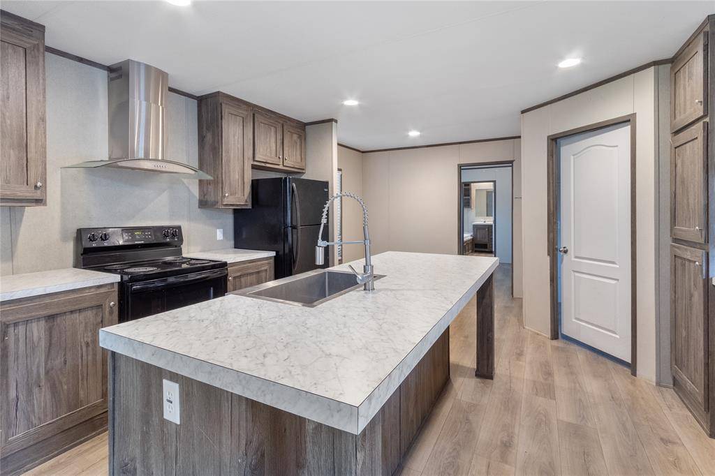 Pelican Bay, TX 76020,1413 Dawn Drive N