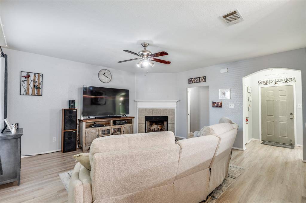 Red Oak, TX 75154,219 Garden Valley Lane