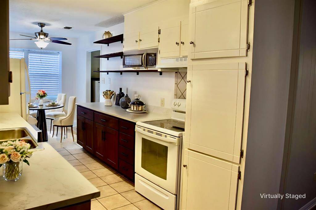 Arlington, TX 76016,2808 Bent Tree Lane