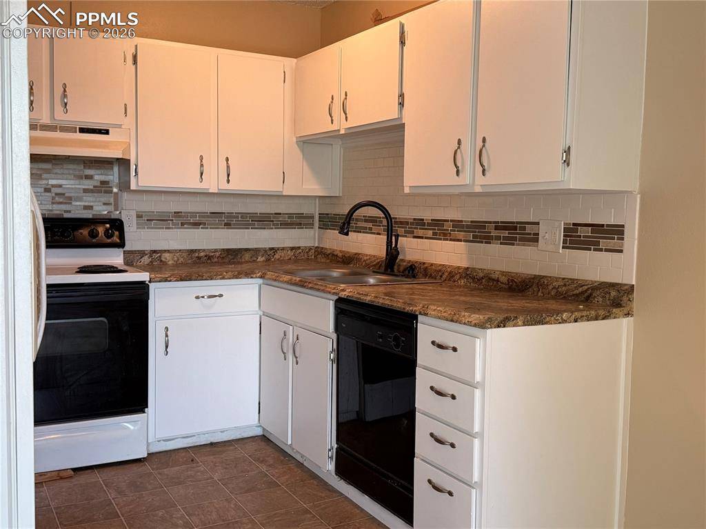 Colorado Springs, CO 80910,3005 E Fountain BLVD