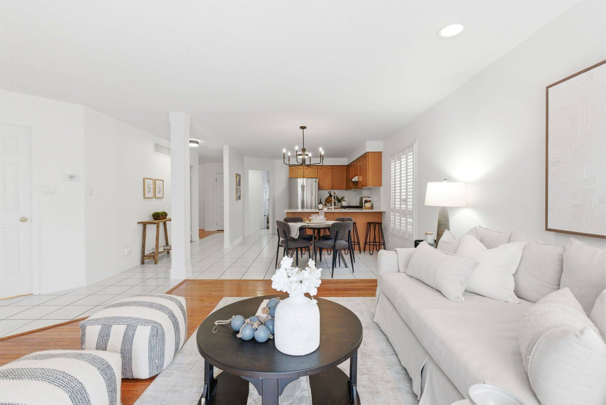 Whitby, ON L1R 2X8,9 James Rowe DR