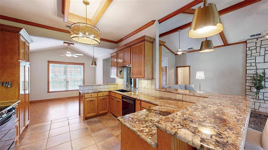 Bullard, TX 75757,701 County Road 3608