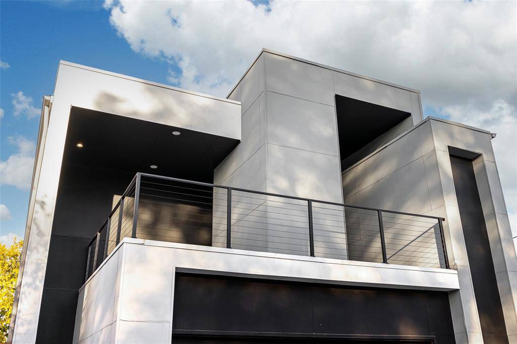 Dallas, TX 75212,3343 Parvia Avenue