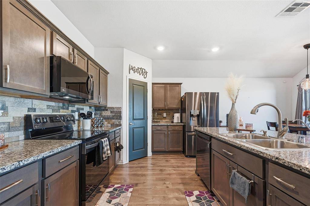 Josephine, TX 75189,317 Pine Hollow Way