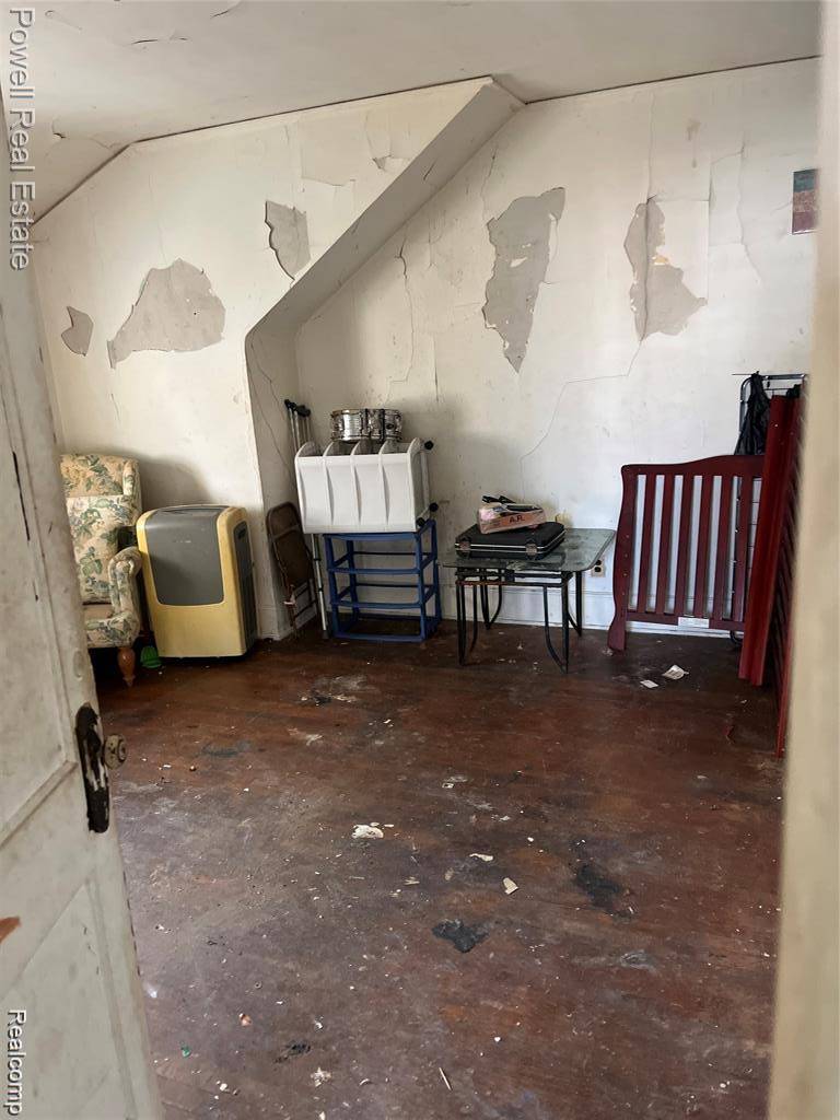 Highland Park, MI 48203,189 Tuxedo ST