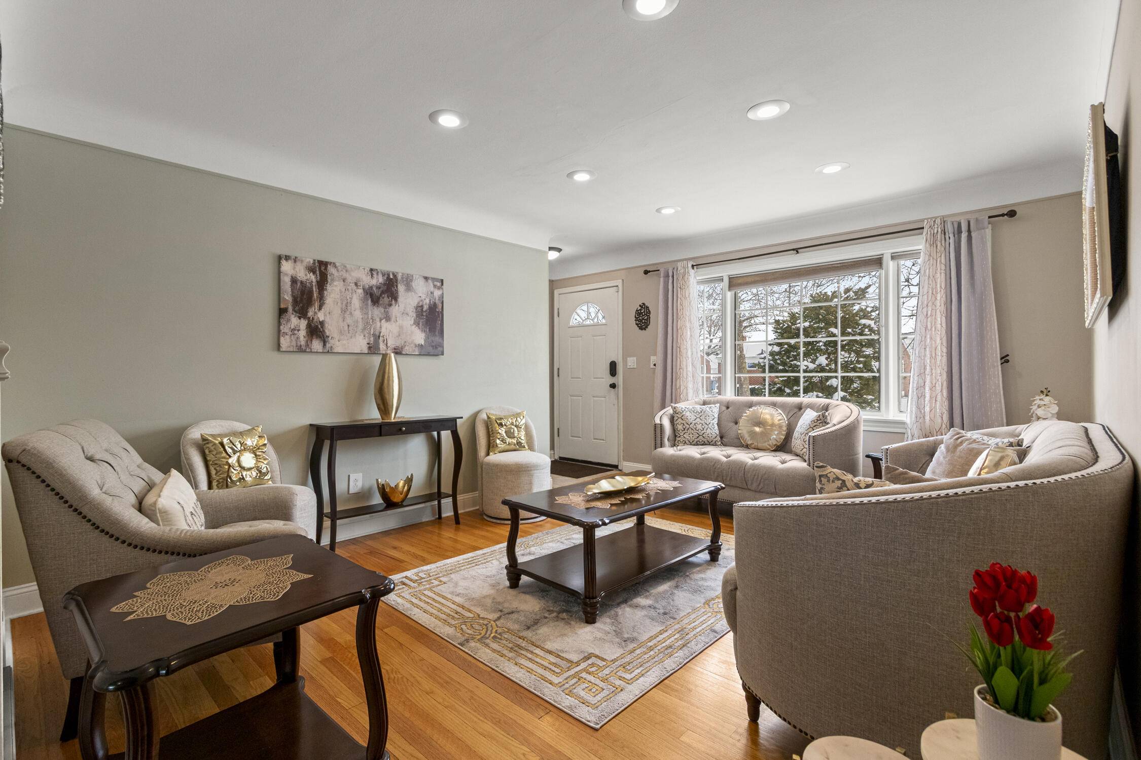 Dearborn Heights, MI 48127,5845 Plainfield ST