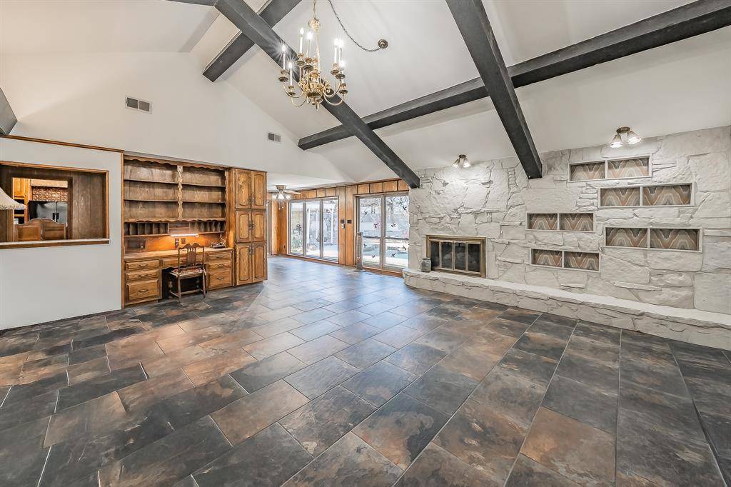 Arlington, TX 76012,2406 Drawbridge Drive