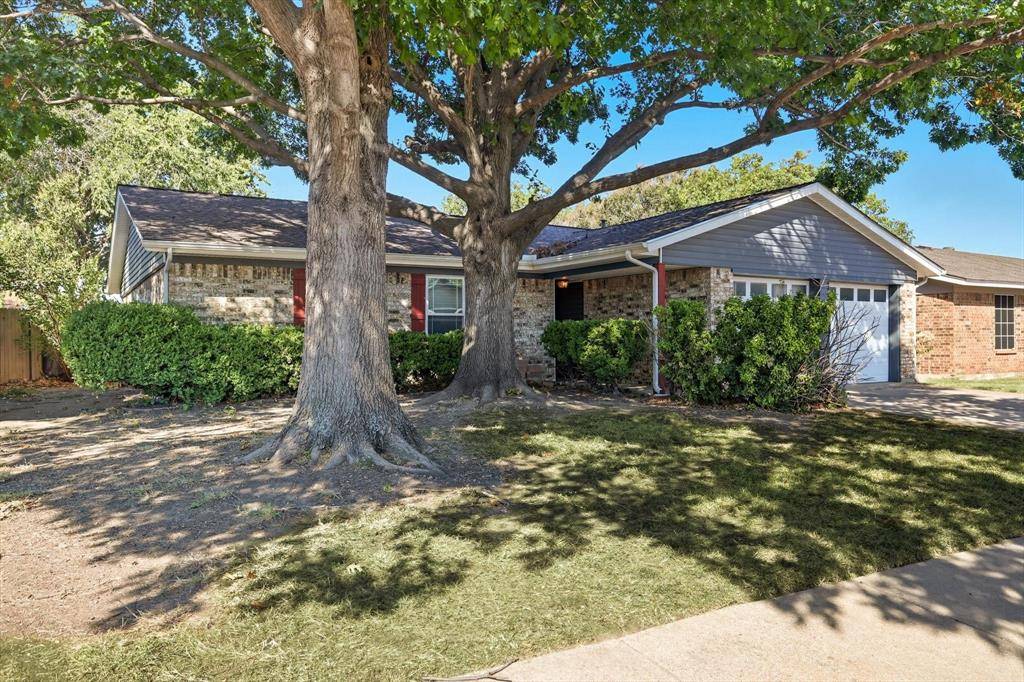 Watauga, TX 76148,6549 Old Mill Circle