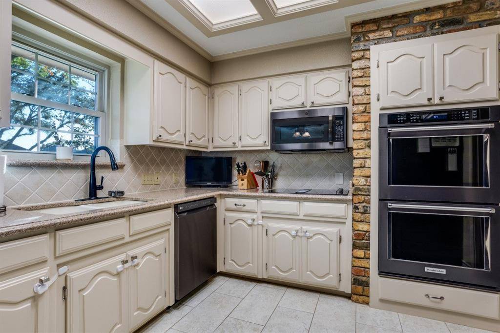 Plano, TX 75074,4125 Mesa Drive