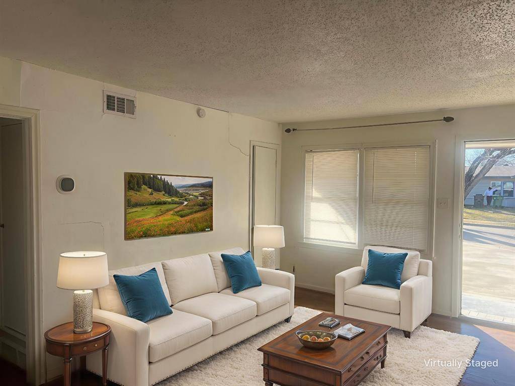 Arlington, TX 76010,1713 Ida Street