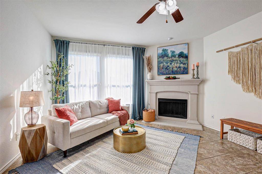 Fort Worth, TX 76177,15616 Carlton Oaks Drive