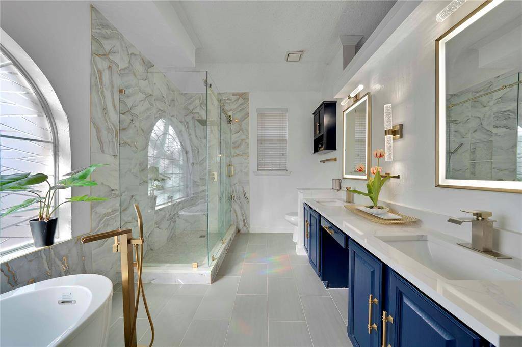 Irving, TX 75063,9352 Riverwalk Lane