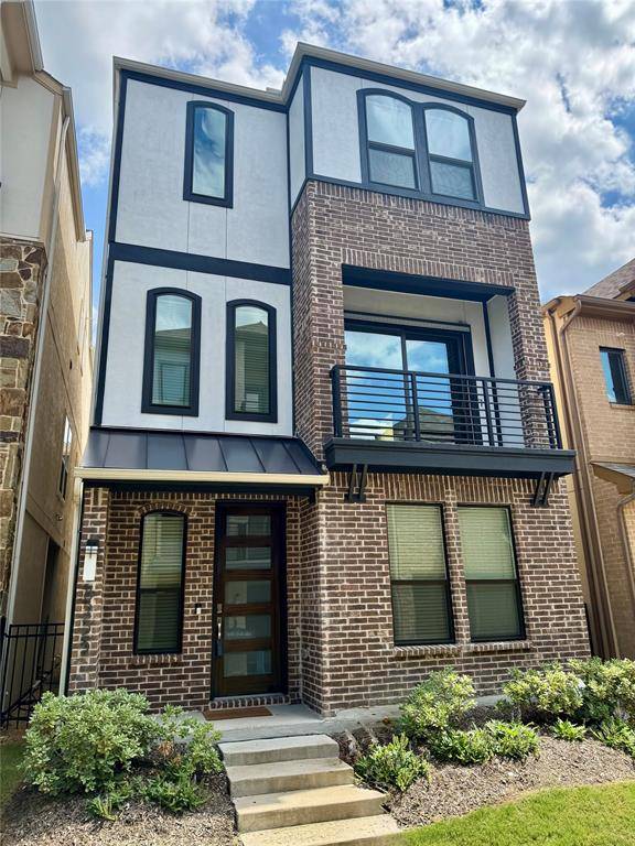 Dallas, TX 75231,8233 Laflin Lane