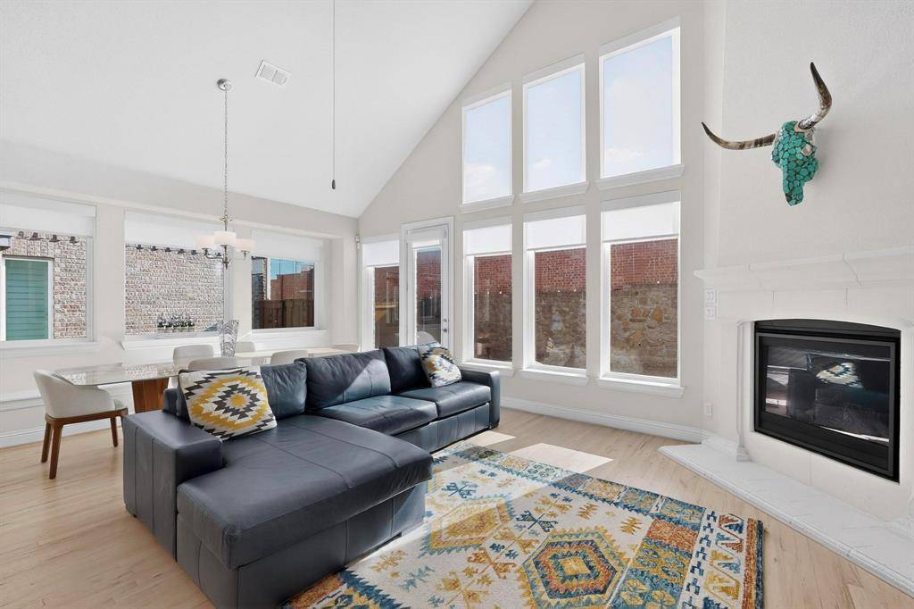 Irving, TX 75063,312 Chandan Way