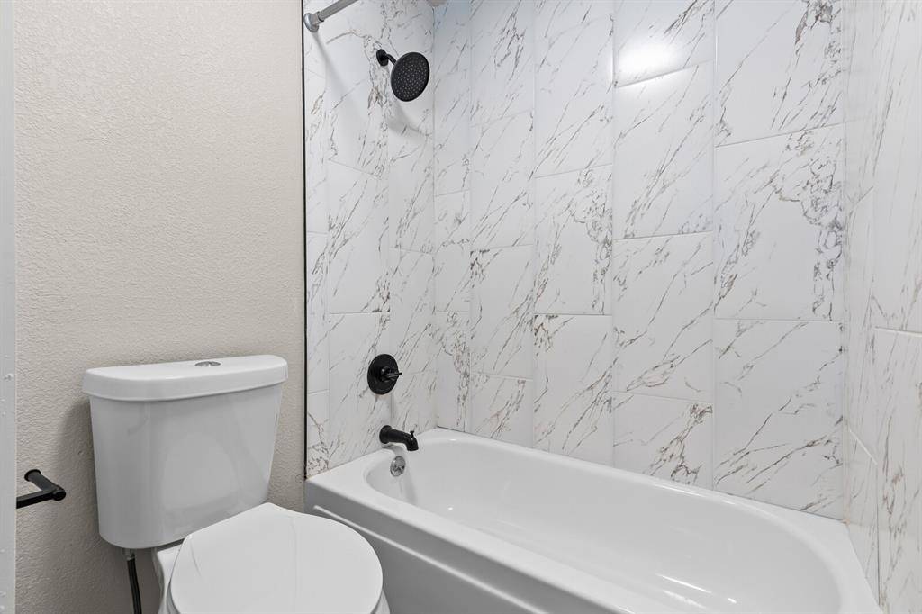 Waco, TX 76710,1700 Laurel Lake Drive