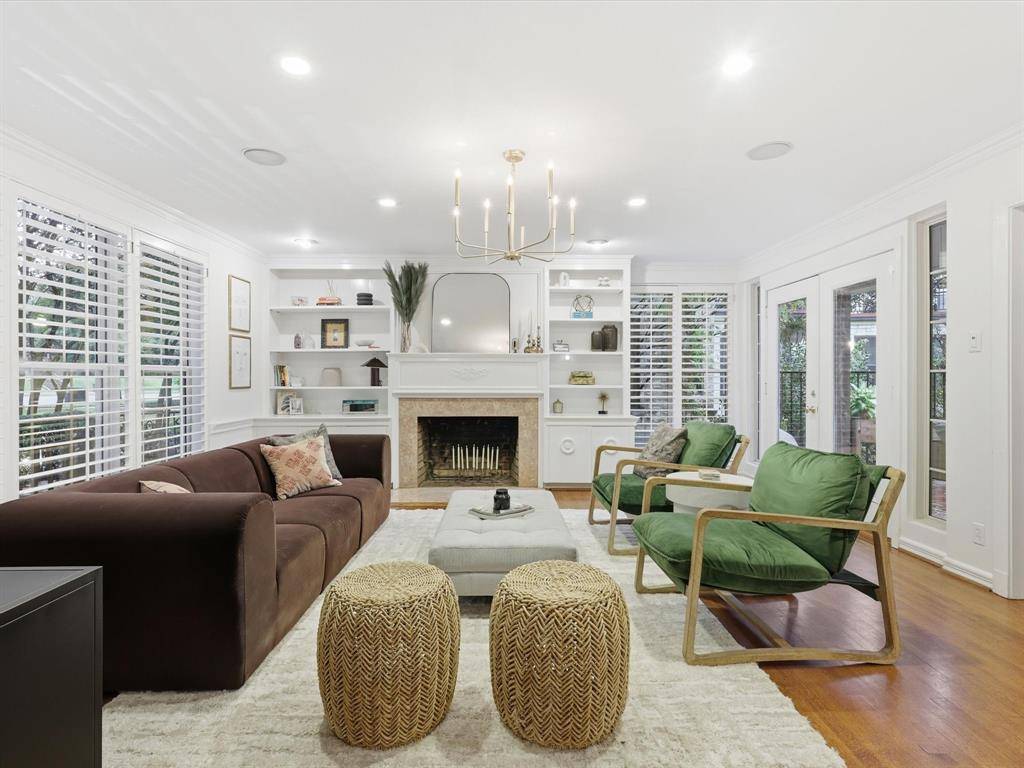 Fort Worth, TX 76109,2341 Lofton Terrace