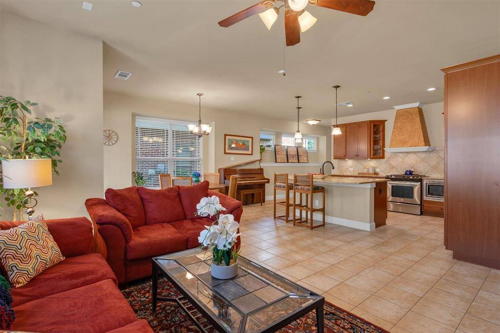 Euless, TX 76039,920 Brook Forest Lane