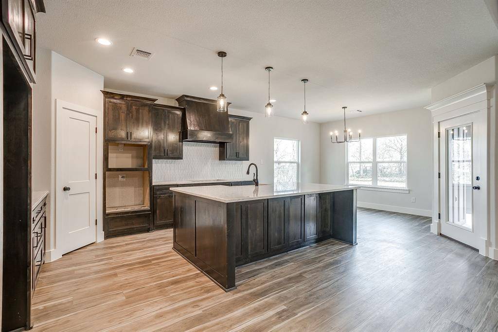 Fort Worth, TX 76106,3322 N Grove Street