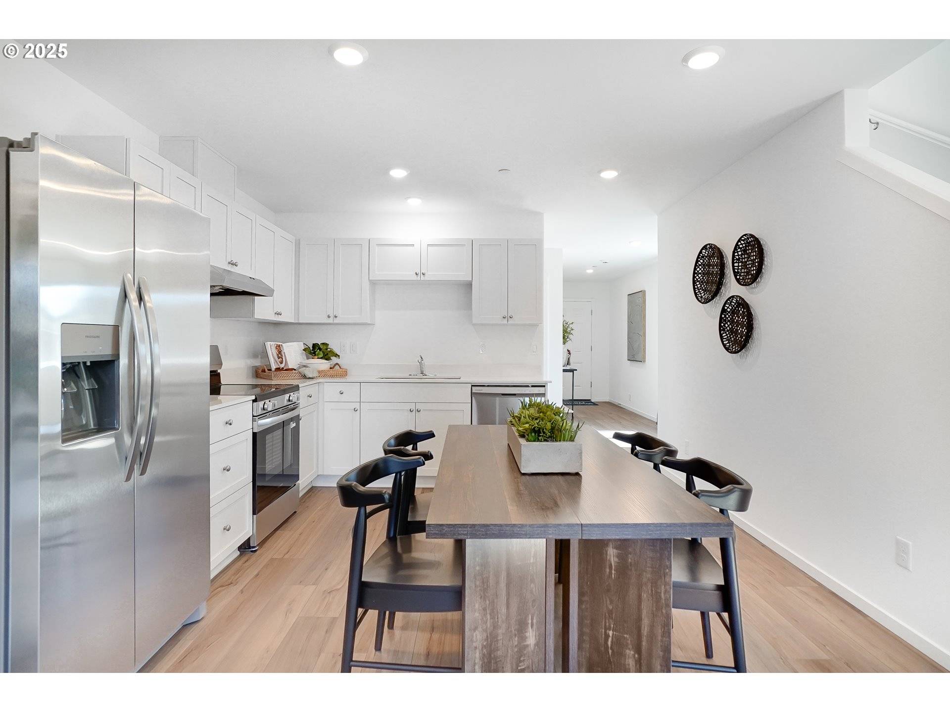 Albany, OR 97321,1390 NW Laura Vista DR