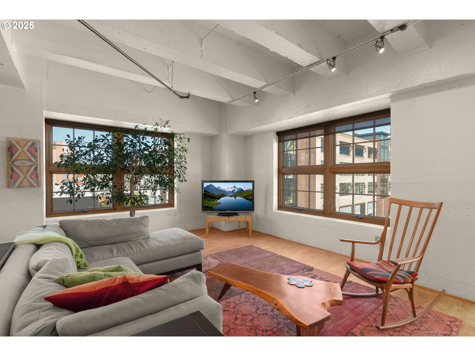 Portland, OR 97209,1420 NW LOVEJOY ST #603