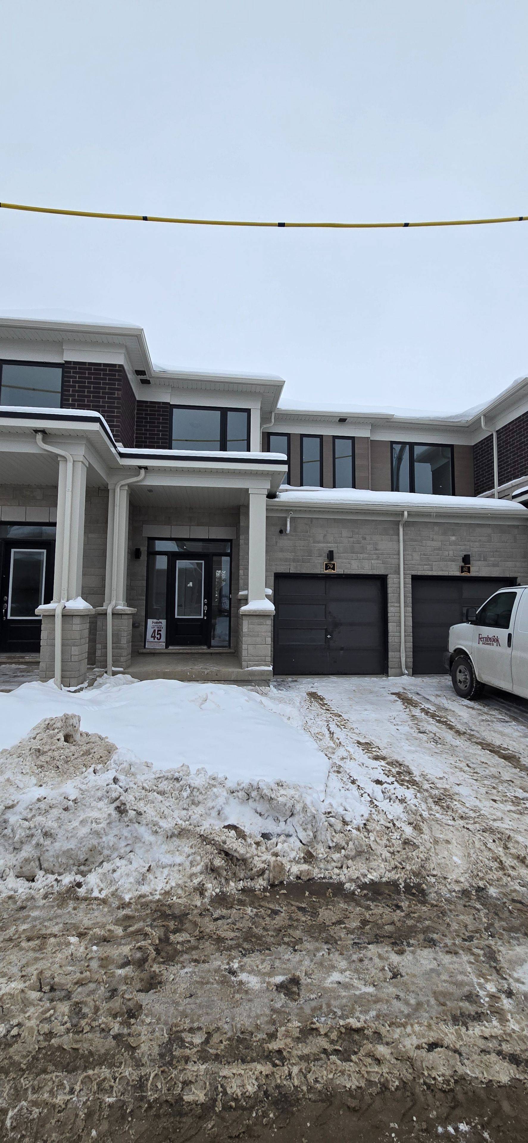 Kawartha Lakes, ON K9V 5V4,79 Watts DR