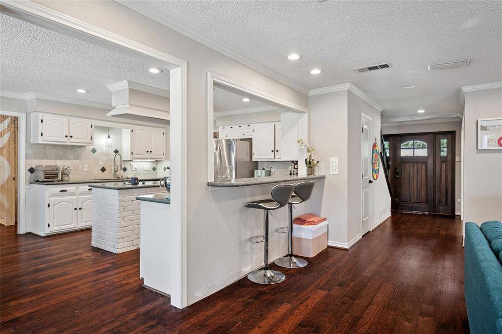 Plano, TX 75075,2705 Prairie Creek Court