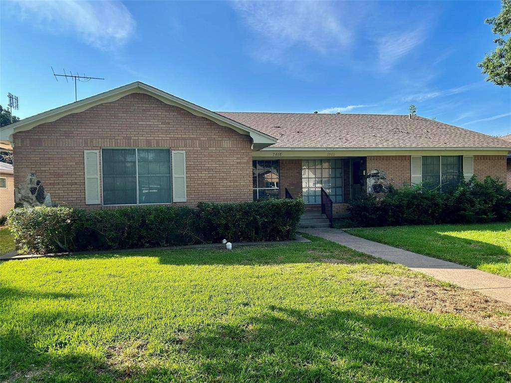 Dallas, TX 75231,7458 Walling Lane