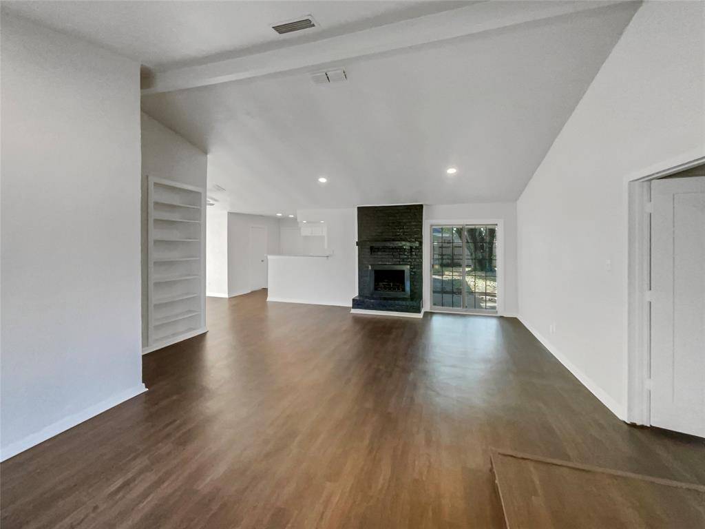 Garland, TX 75040,1426 Whiteoak Drive